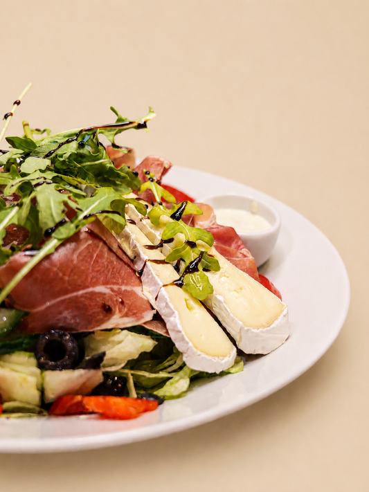 Spekeskinke salat